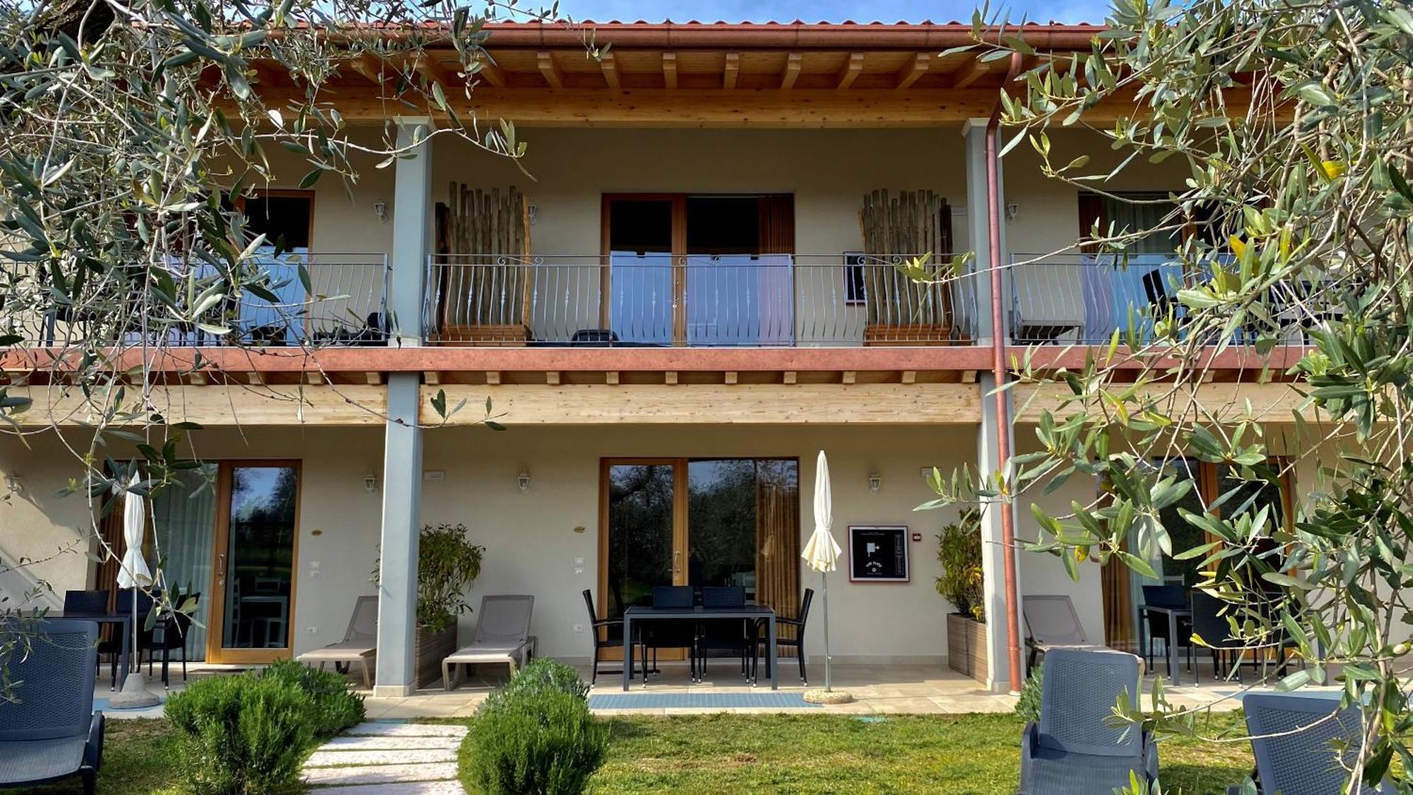Agriturismo Fioralba โปลเปนาซเซ เดล การ์ดา ภายนอก รูปภาพ