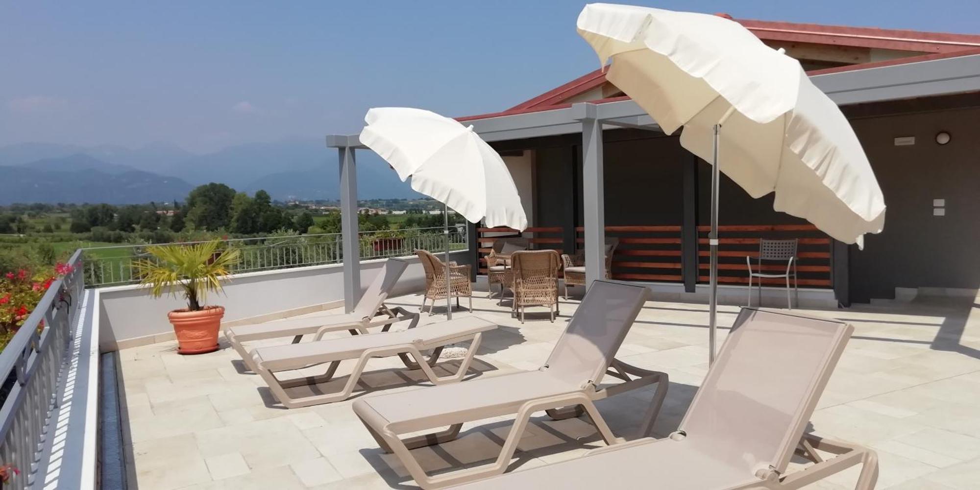 Agriturismo Fioralba โปลเปนาซเซ เดล การ์ดา ภายนอก รูปภาพ