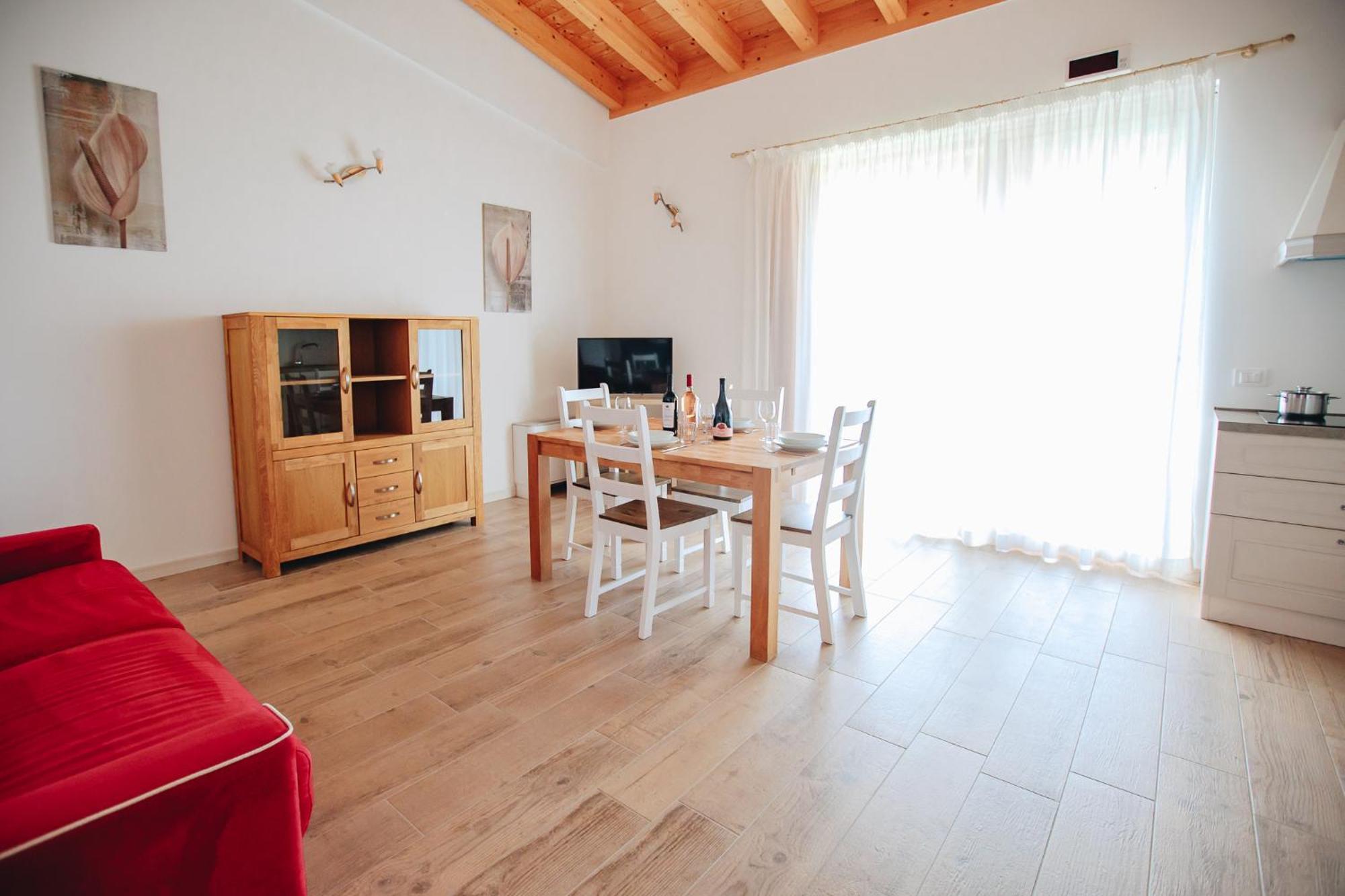 Agriturismo Fioralba โปลเปนาซเซ เดล การ์ดา ภายนอก รูปภาพ